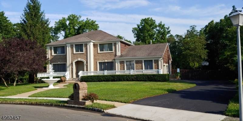 36 Marigold Ln - Photo 1