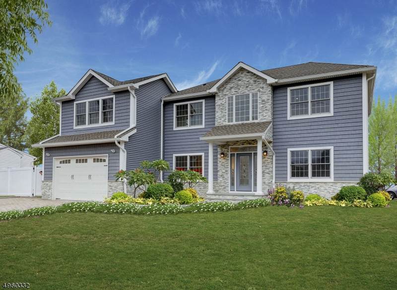 40 Pine St - Photo 1
