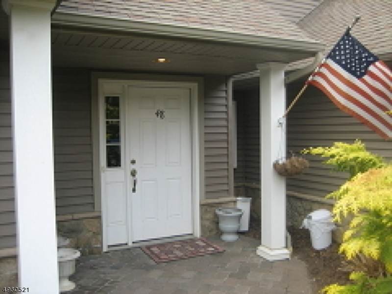 48 Clubhouse Rd - Photo 1 48 Clubhouse Rd - Photo 1
