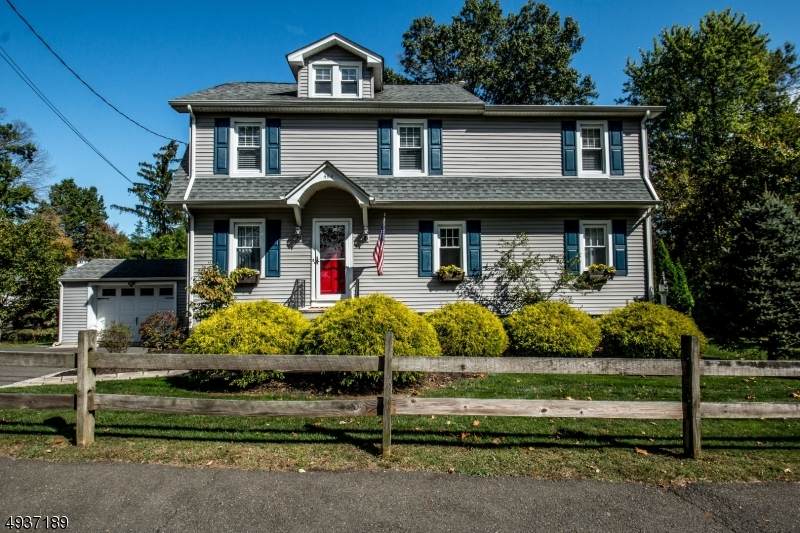 494 Lyons Rd - Photo 1
