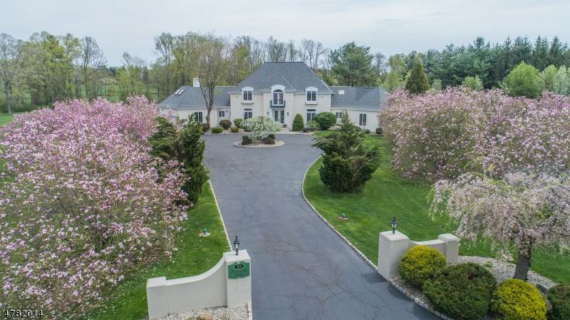 35 Meadow Ln - Photo 1