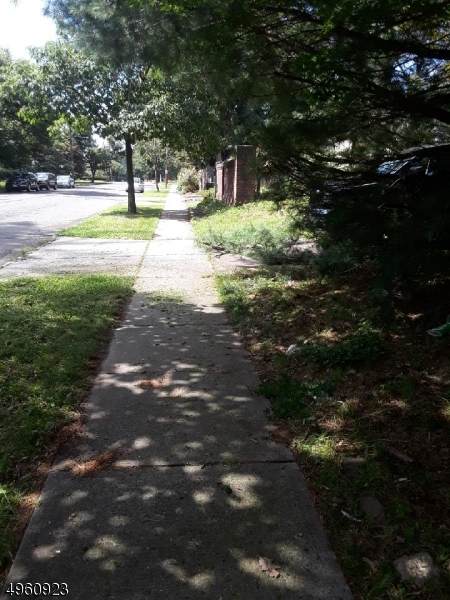 22 Pleasant Ave - Photo 1