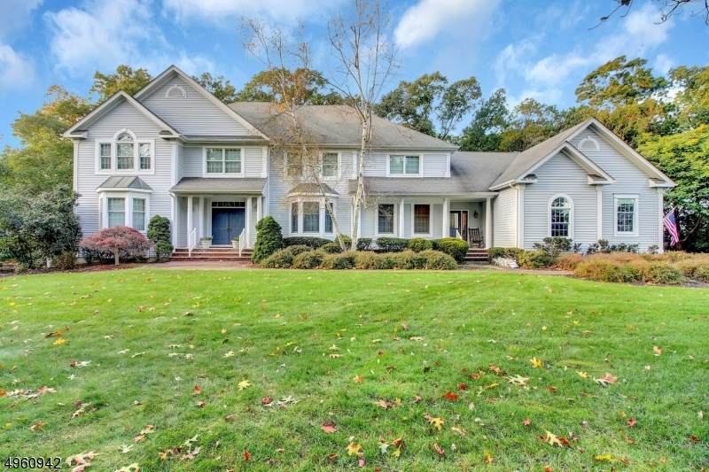 22 High Meadow Ln - Photo 1