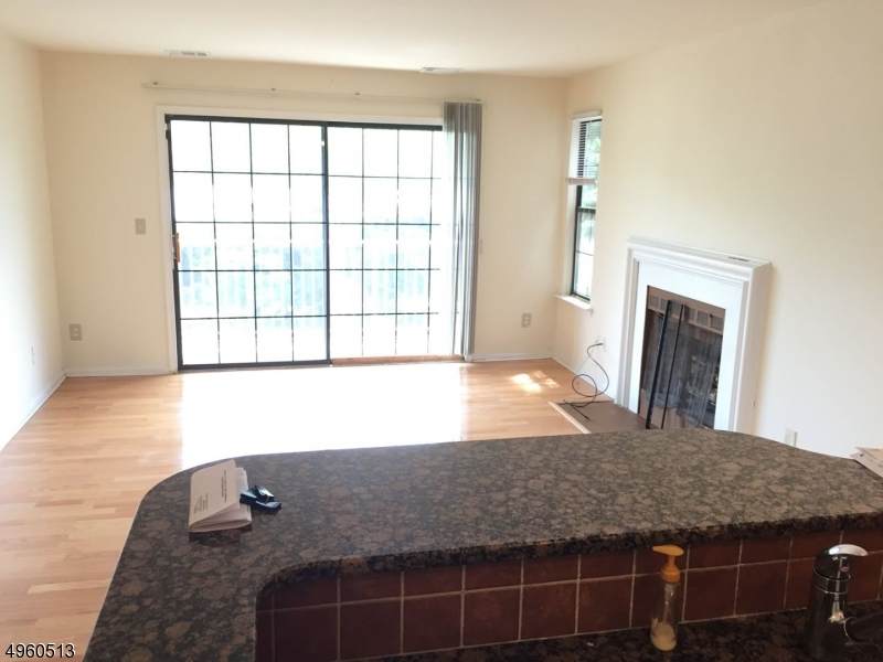 439 Meade Ct - Photo 1