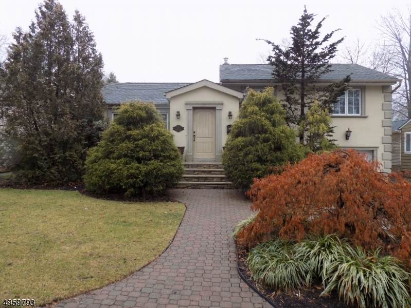 75 Woodland Ave - Photo 1