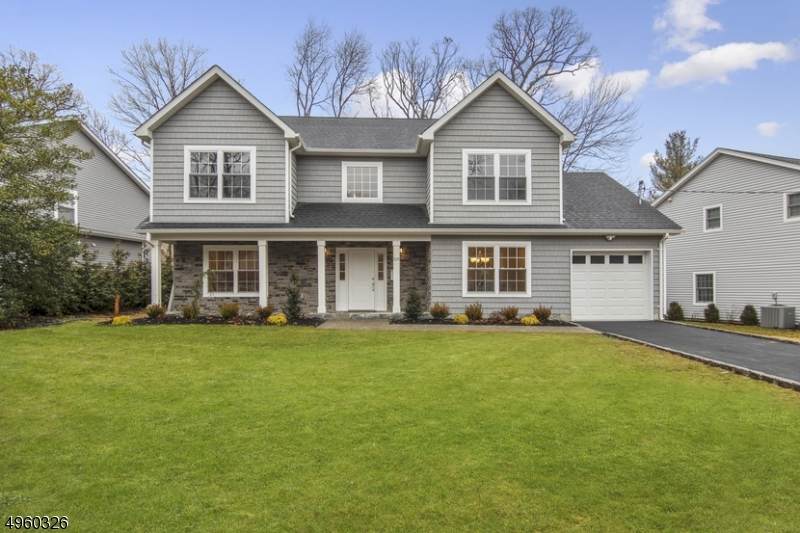 105 Fellswood Dr - Photo 1