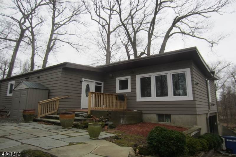 115 W Greenbrook Rd - Photo 1