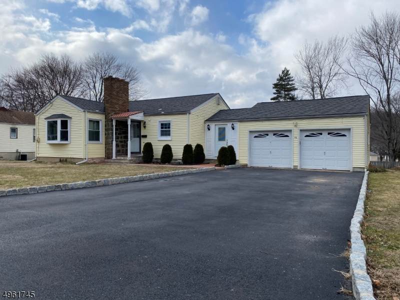 36 Christopher St - Photo 1