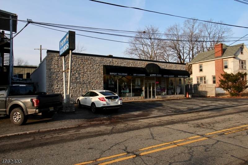 2 Clinton St - Photo 1