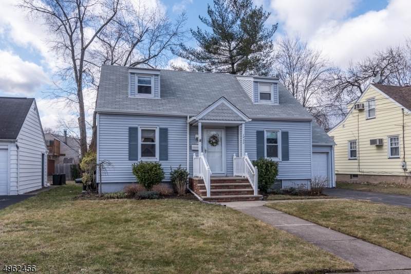 12 Fairclough Pl 1X - Photo 1