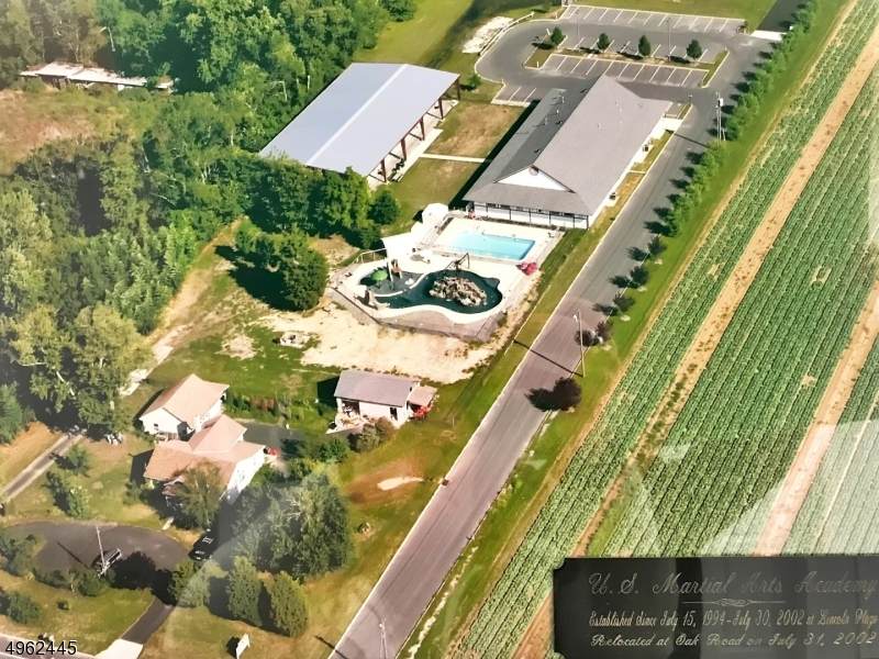 3390 E Oak Rd - Photo 1