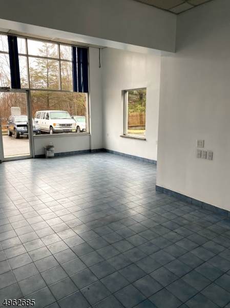 424 East Washington - Photo 1