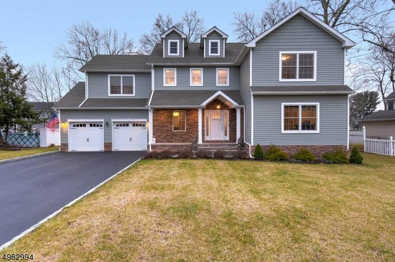 4 Ferndale Pl - Photo 1