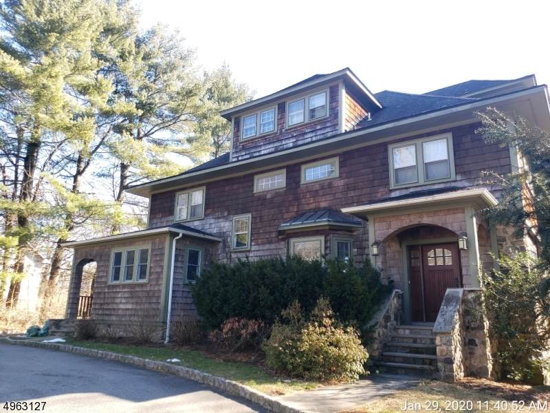 25 Lake Dr - Photo 1