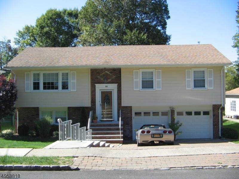 16 Lincoln St - Photo 1
