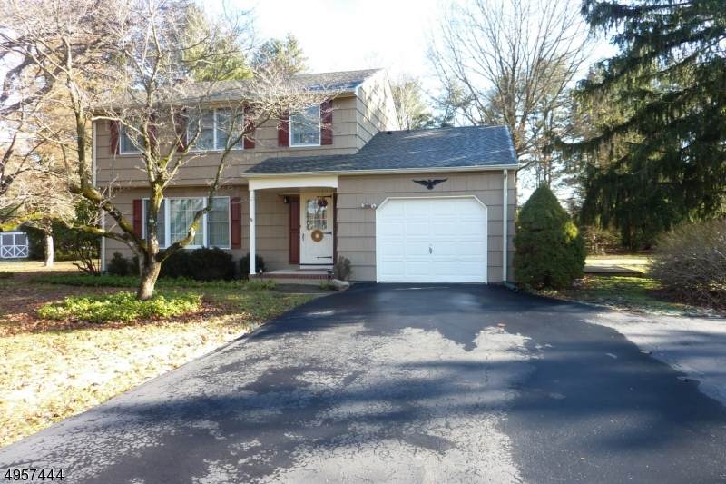10 Ramsey Rd - Photo 1