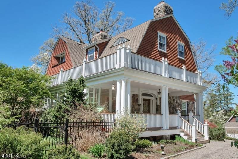 19 Badeau Ave - Photo 1