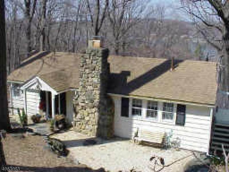 93 Hilltop Trl - Photo 1