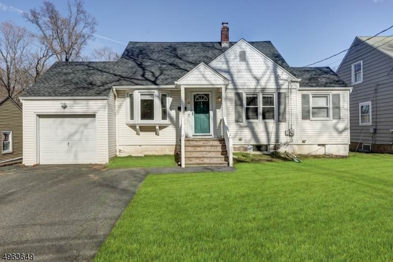 48 W Hobart Gap Rd - Photo 1