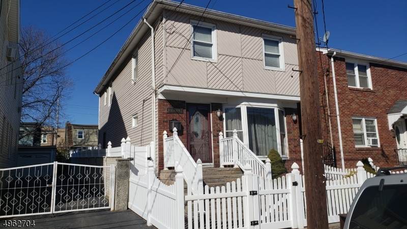 288 N 12Th St - Photo 1