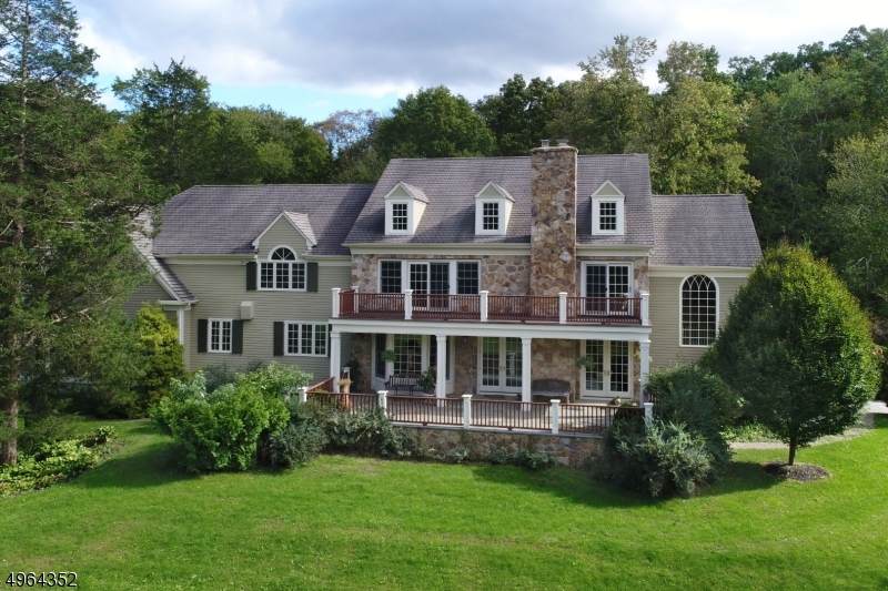 98 Spring Hollow Rd - Photo 1