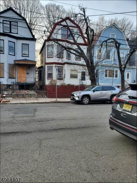 821 South 14Th St - Photo 1