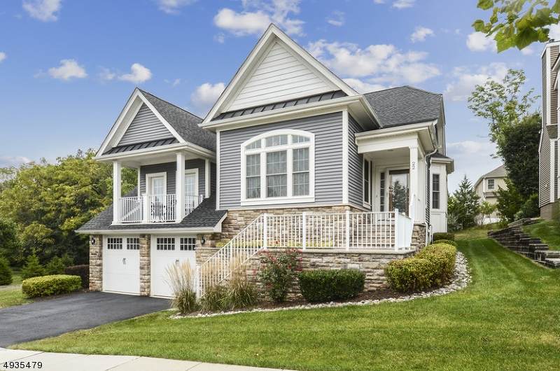 22 Bedford Drive - Photo 1