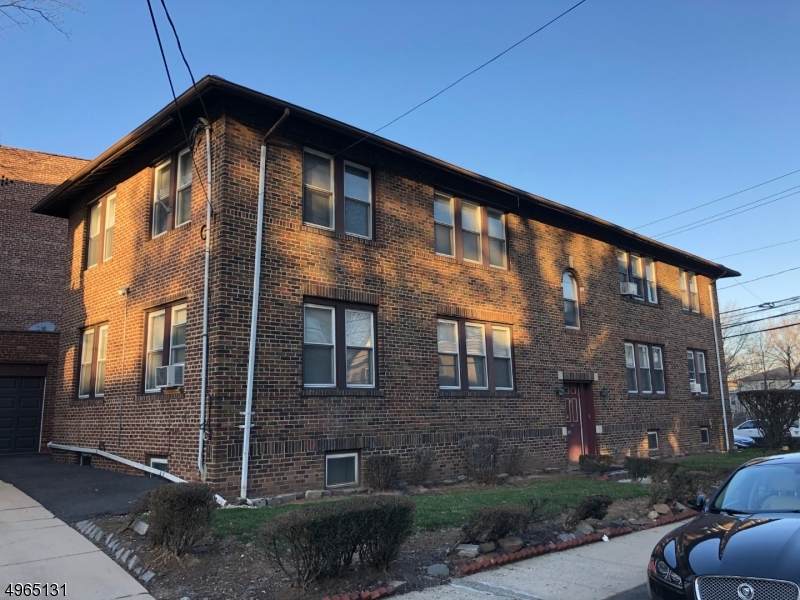 367 Sandford Ave - Photo 1