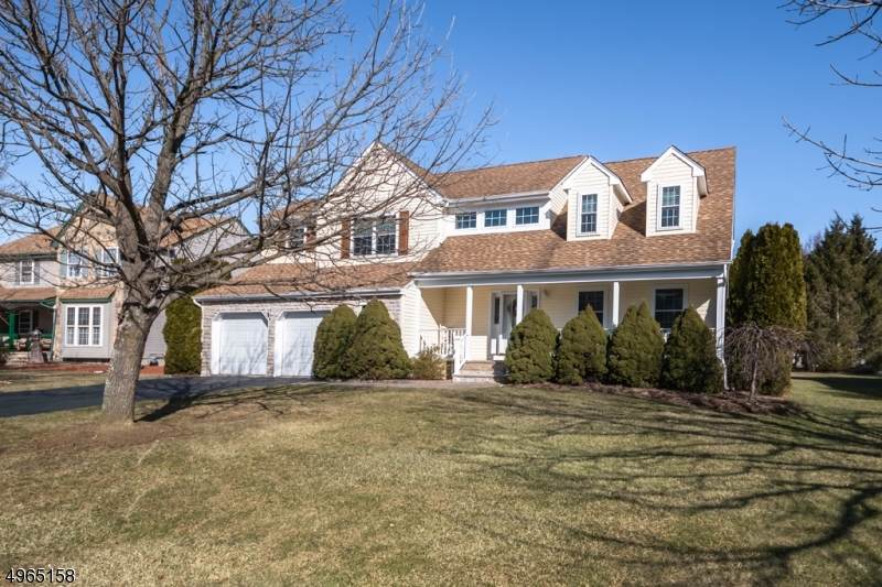 18 Mulligan Dr - Photo 1