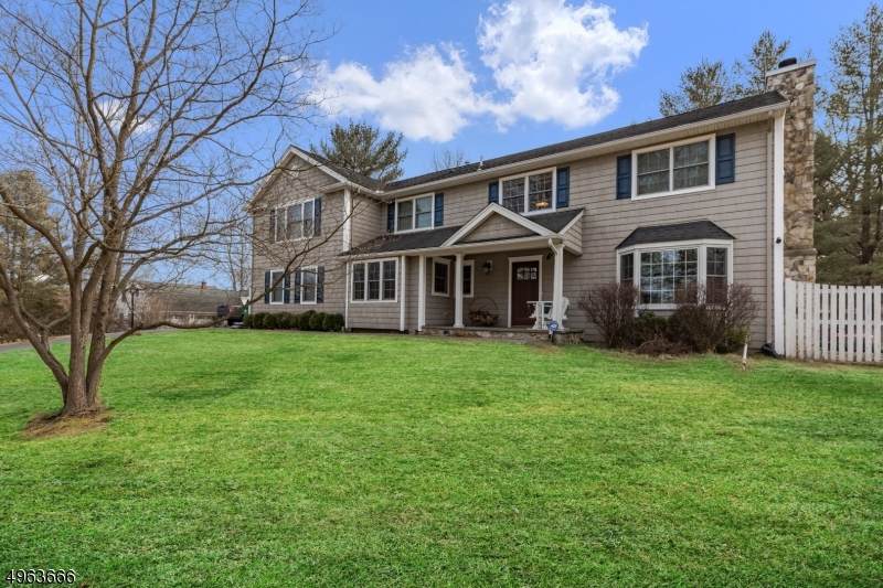 15 Drake Rd - Photo 1