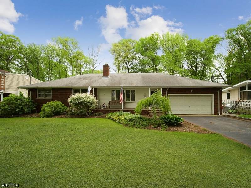 54 Fairview Rd - Photo 1