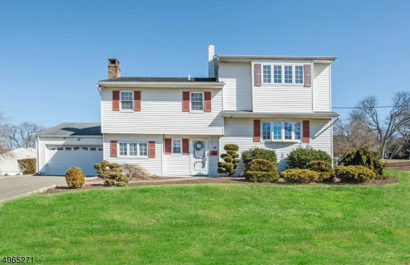 42 Rolling Hills Dr - Photo 1