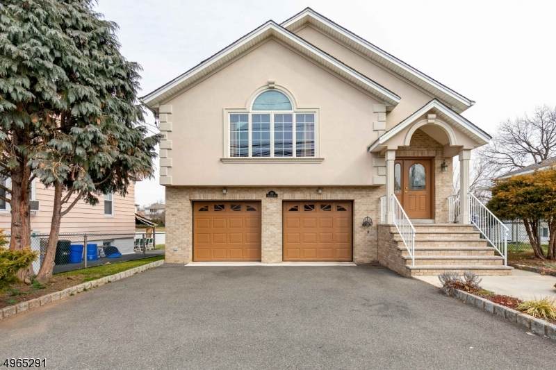 358 Delawanna Ave - Photo 1 358 Delawanna Ave - Photo 1