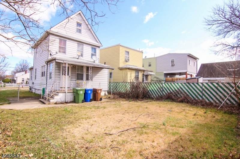1300 Clinton St - Photo 1