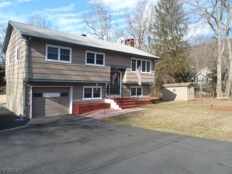 13 Johnson Blvd - Photo 1