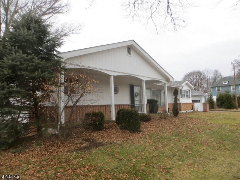 271 S Main St - Photo 1