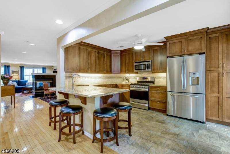 8 Clark Ct - Photo 1