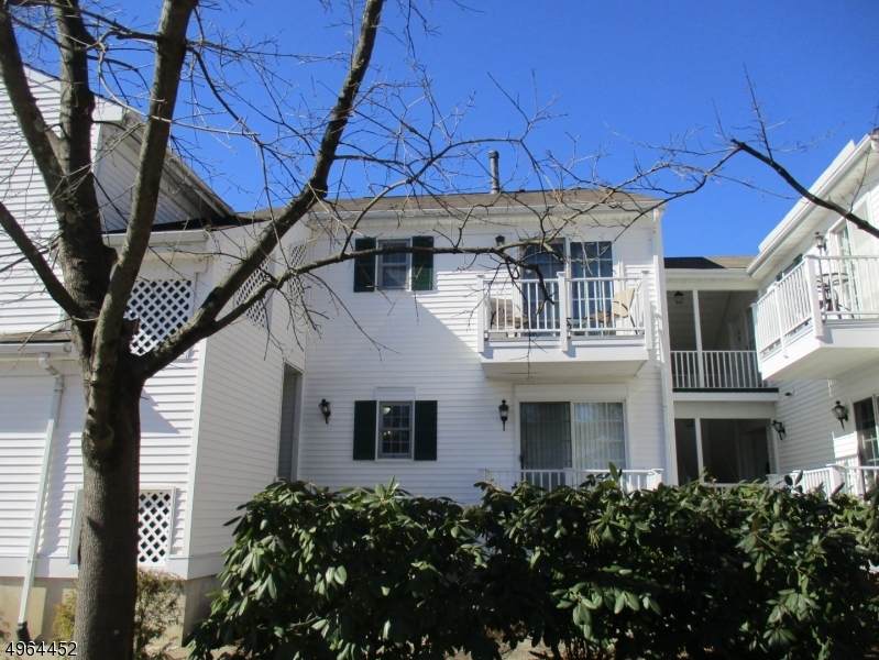 15 Alexandria Way - Photo 1