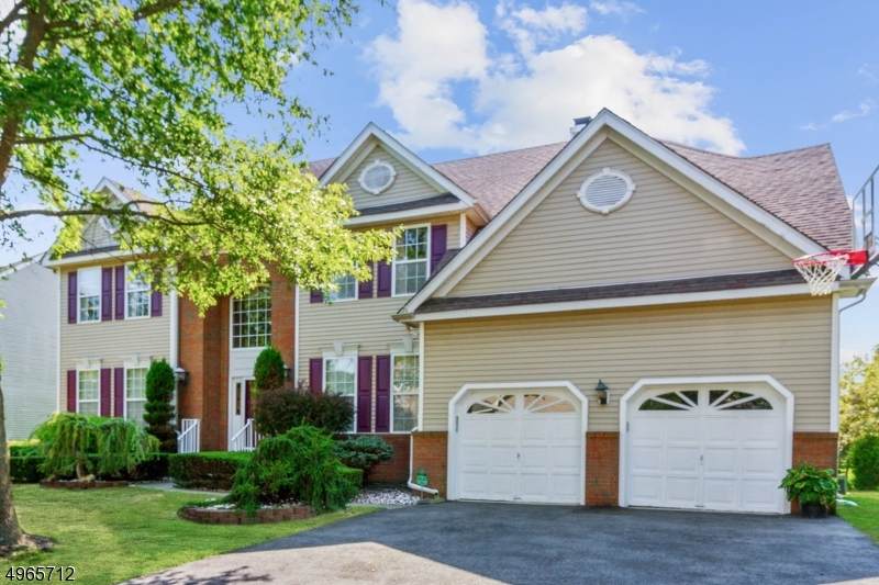 6 Braeburn Pl - Photo 1