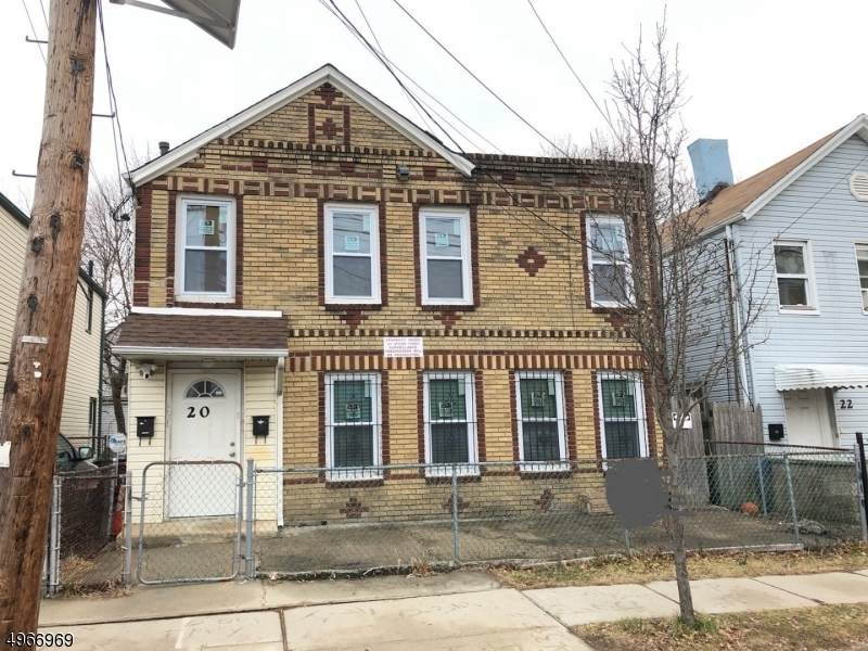 20 Ashland St - Photo 1
