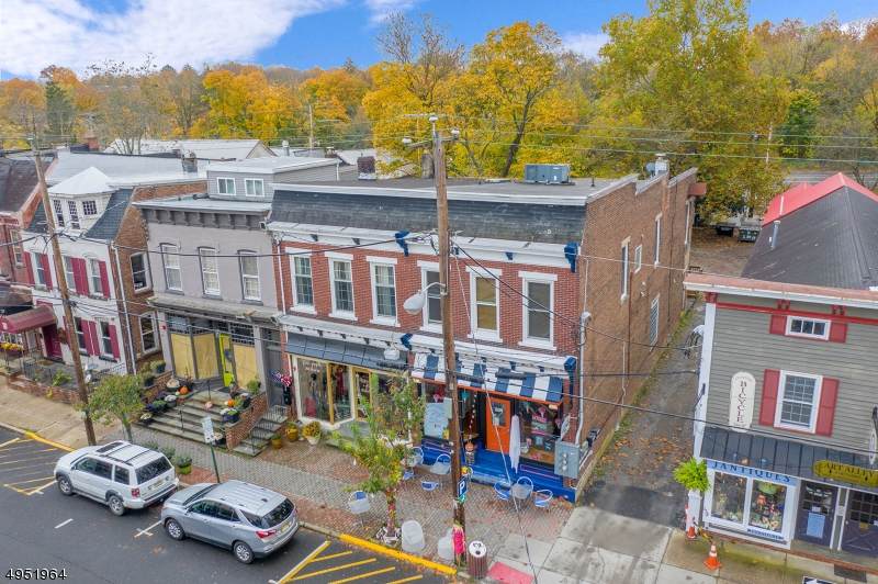 43 Main St - Photo 1