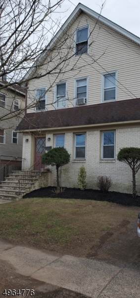 366 E South Ave - Photo 1