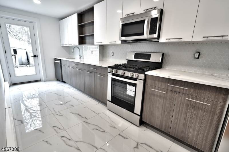 138 Broadway - Photo 1
