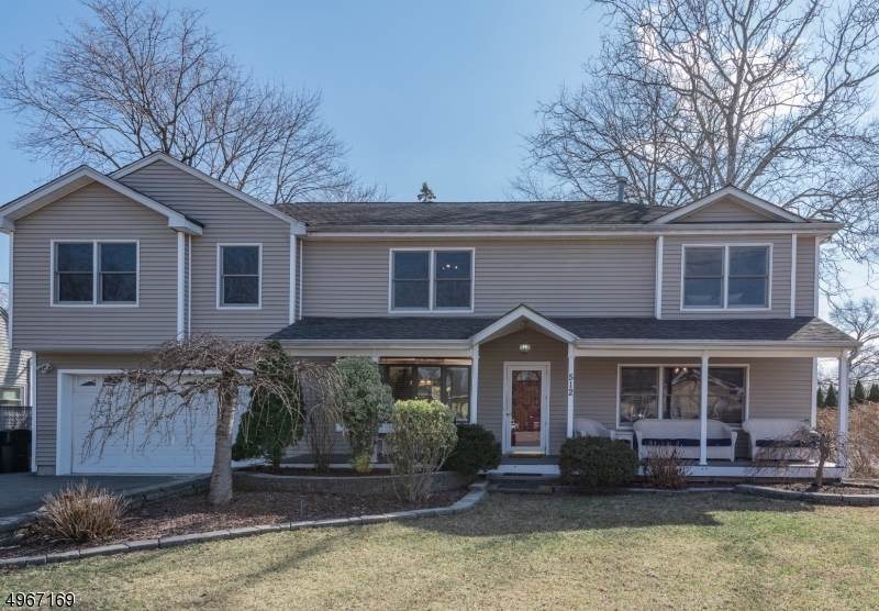 512 Green Valley Rd - Photo 1