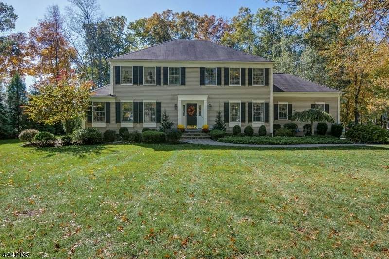 10 Edward Ct - Photo 1