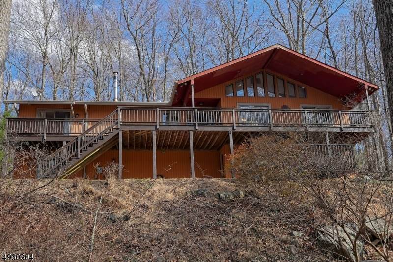 79 Mohican Rd - Photo 1