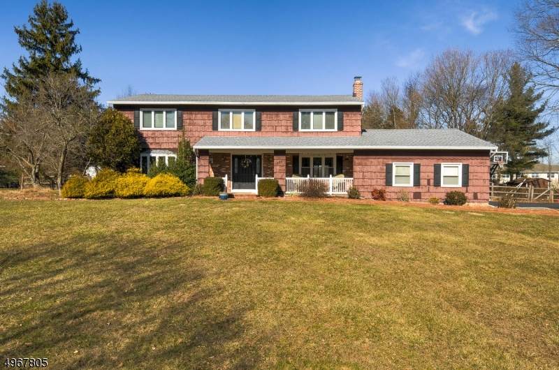 111 Flanders Dr - Photo 1