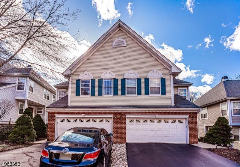 11 Harrier Ct - Photo 1