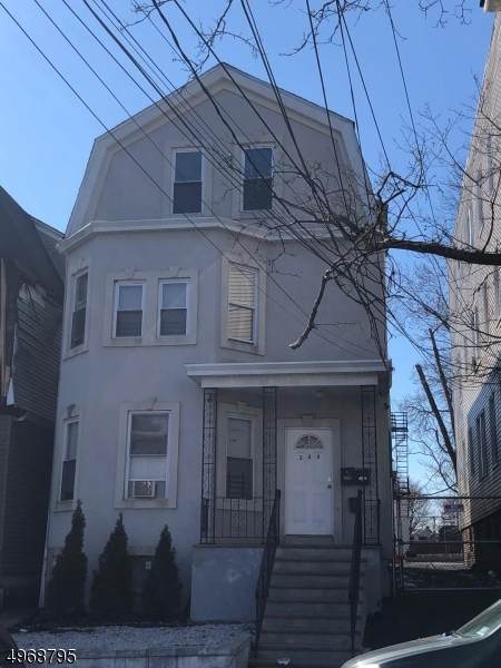 220 W Runyon St - Photo 1