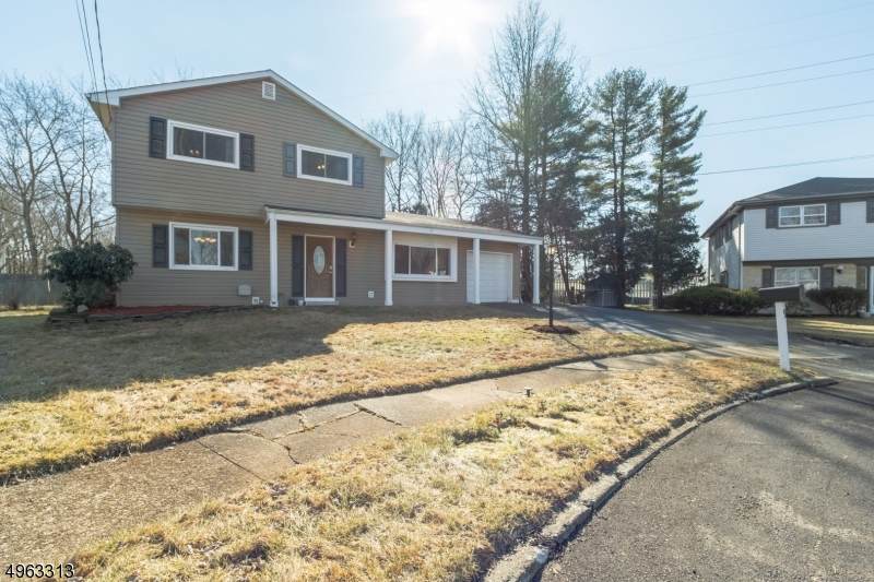 9 Grant Ct - Photo 1